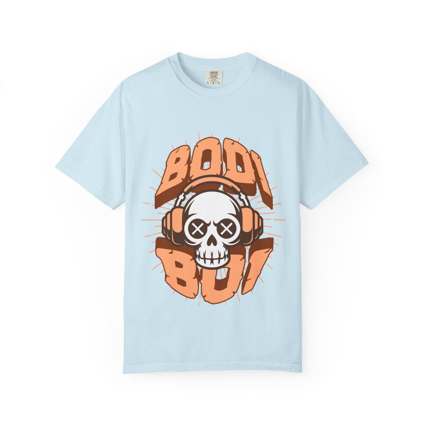 Edgy Skull Graphic Tee, Unisex T-shirt for Music Lovers, Casual Streetwear, Alternative Fashion, Gift for Him/Her