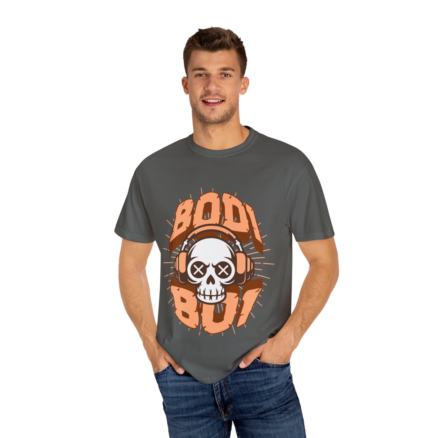 Edgy Skull Graphic Tee, Unisex T-shirt for Music Lovers, Casual Streetwear, Alternative Fashion, Gift for Him/Her