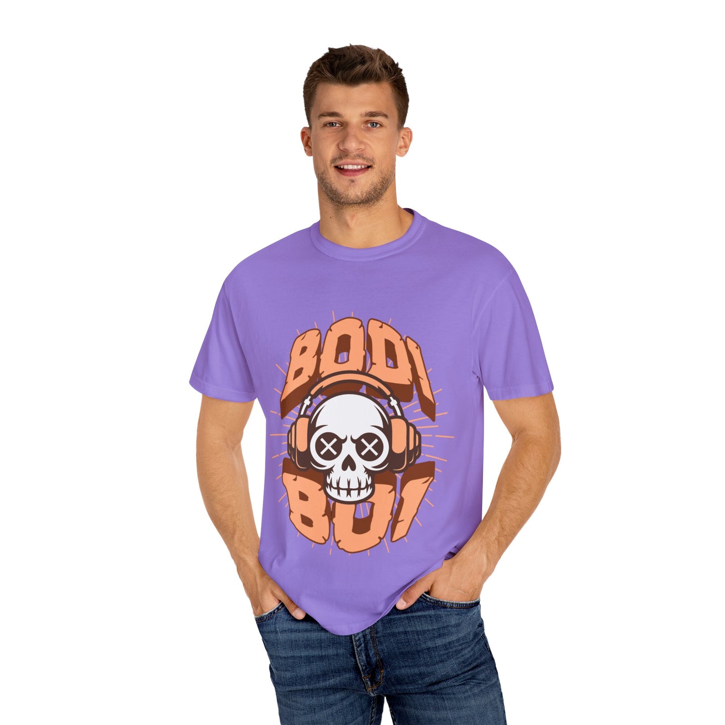 Edgy Skull Graphic Tee, Unisex T-shirt for Music Lovers, Casual Streetwear, Alternative Fashion, Gift for Him/Her