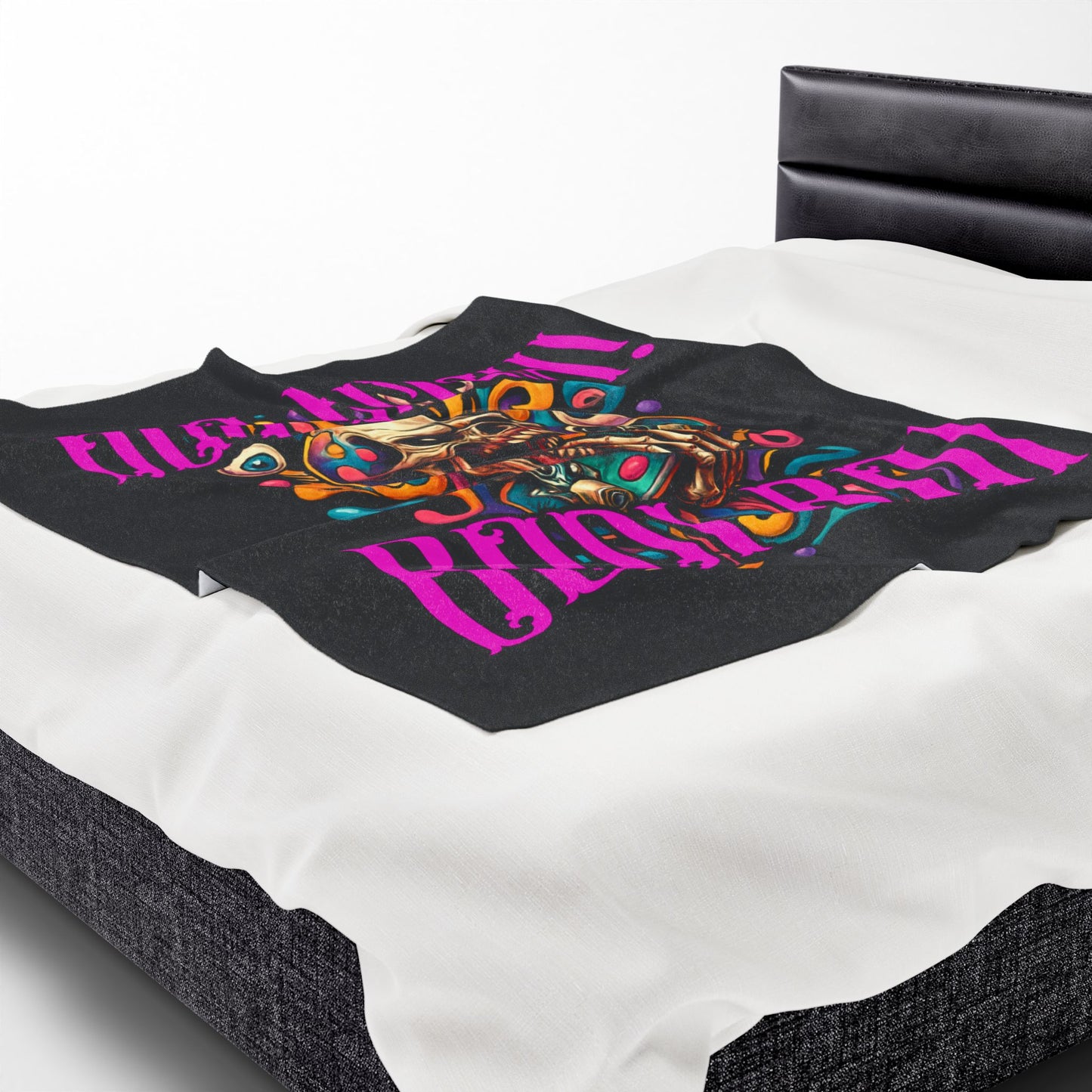 Bold Skull Graphic Plush Blanket - 'Boo Bitch! Boi Boi', Cozy Halloween Decor, Perfect Gift for Halloween Parties, Spooky Home [...]
