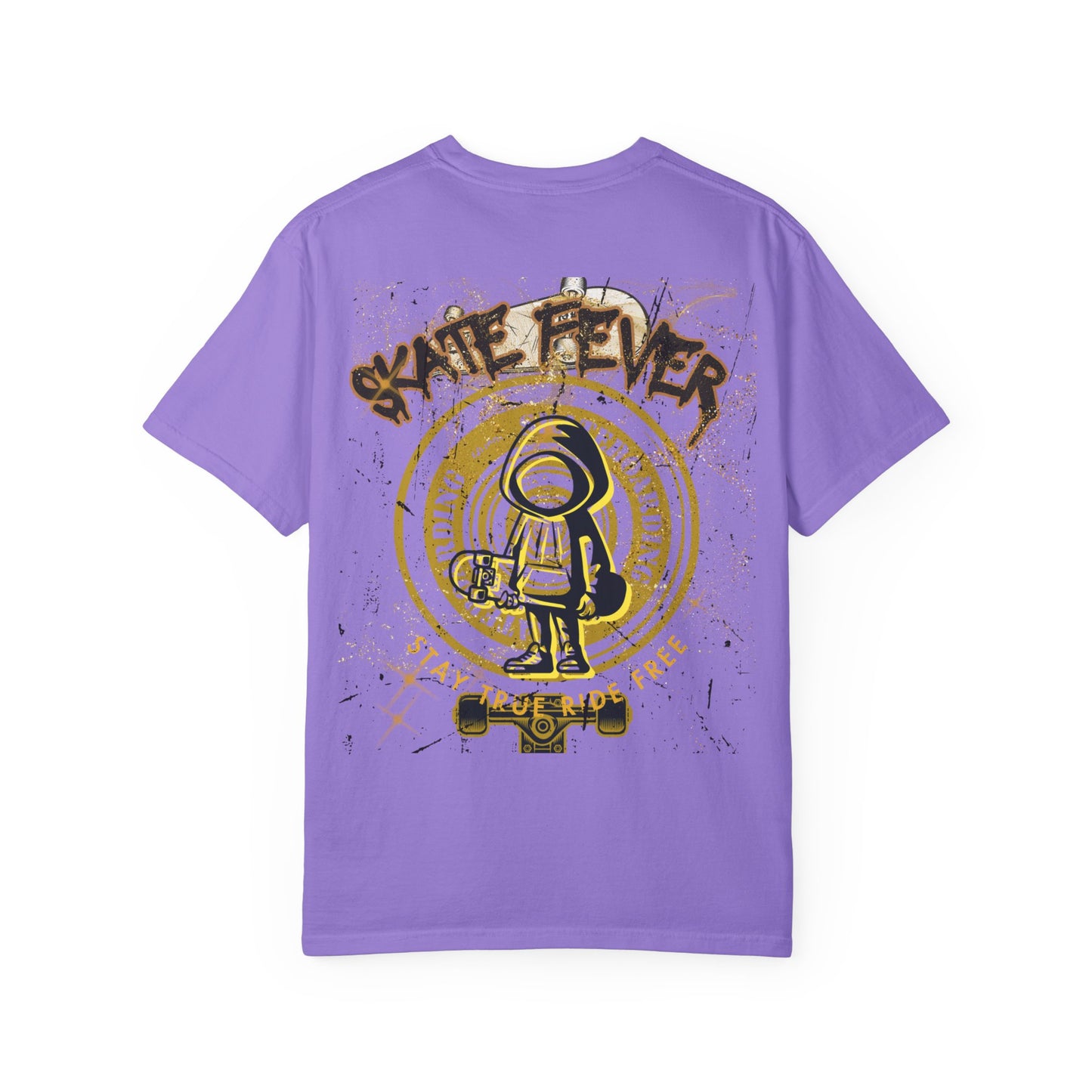 Skate Fever T-Shirt - Unisex Graphic Tee, Cool Streetwear, Perfect for Skateboarding and Outdoor Adventures, Gifts for Skaters, Trendy [...]