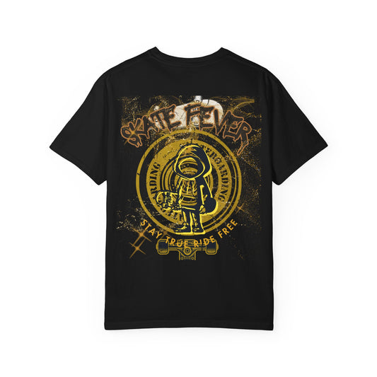Skate Fever T-Shirt - Unisex Graphic Tee, Cool Streetwear, Perfect for Skateboarding and Outdoor Adventures, Gifts for Skaters, Trendy [...]