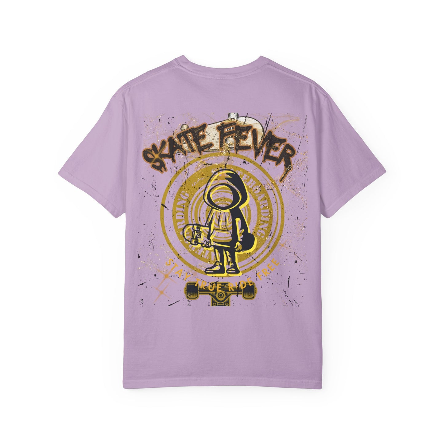 Skate Fever T-Shirt - Unisex Graphic Tee, Cool Streetwear, Perfect for Skateboarding and Outdoor Adventures, Gifts for Skaters, Trendy [...]