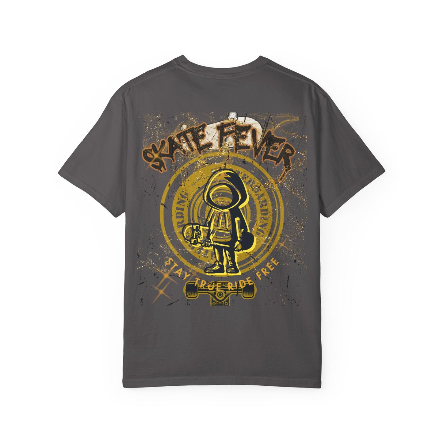 Skate Fever T-Shirt - Unisex Graphic Tee, Cool Streetwear, Perfect for Skateboarding and Outdoor Adventures, Gifts for Skaters, Trendy [...]